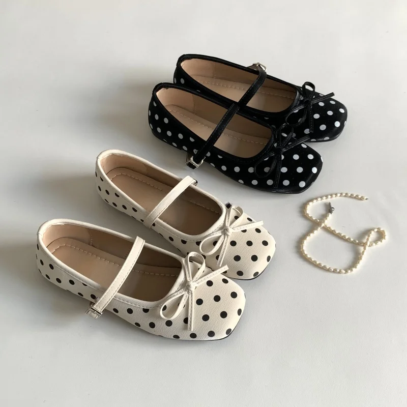 バレエフラット-メリージェーンシューズ-水玉模様-レディース-新作-2026年-春-カジュアル-スリッポン-滑り止めゴム底-フラットヒール-おしゃれ