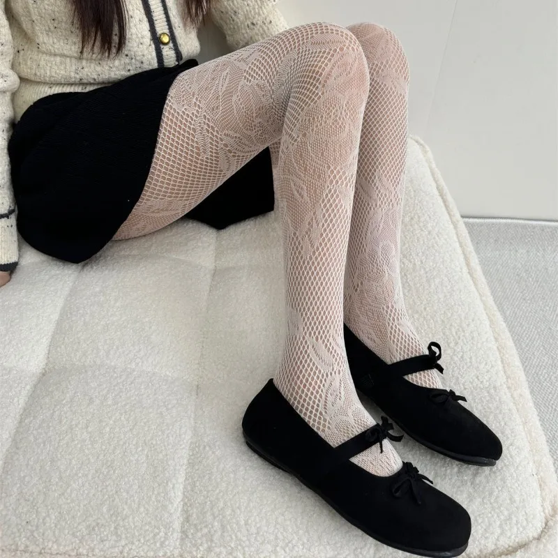 New Hot Angola Red Floral Fishnet Tights Women Costumes Sexy Lace Hollow Mesh Pantyhose Ladies Slimming Stockings Lolita Socks