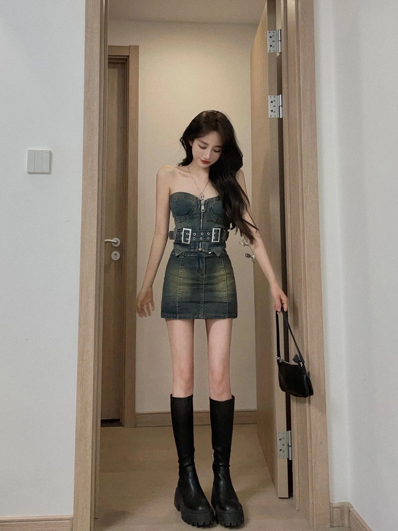 

Sexy Spicy Girl Retro Denim Short Crop Top And High Waist A-Line Skirt Two-Piece Set Summer Pure Desire Bodycon Skirt