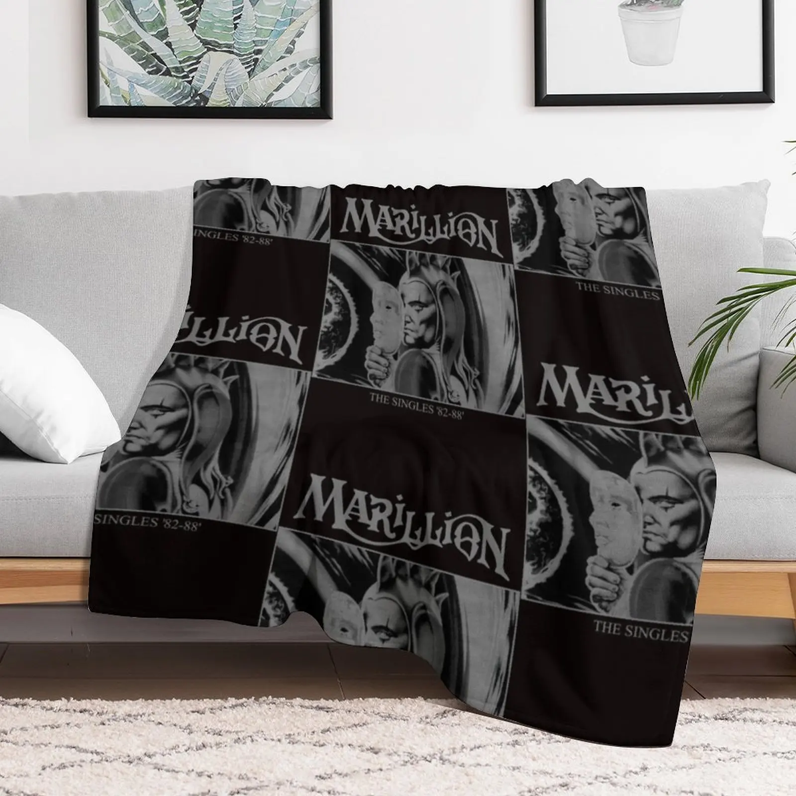 MERCH - MARILLION BAND Essential Throw Blanket Moving Hairy Decorative Sofa christmas gifts Blankets