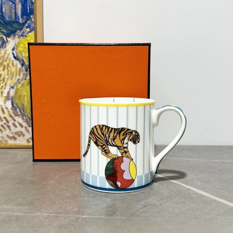 Tazas de porcelana de hueso de cerámica, platillos, cuencos, cucharas, platos, teteras, vajilla perfecta para invitados, servicio de té de la tarde, comidas caseras y