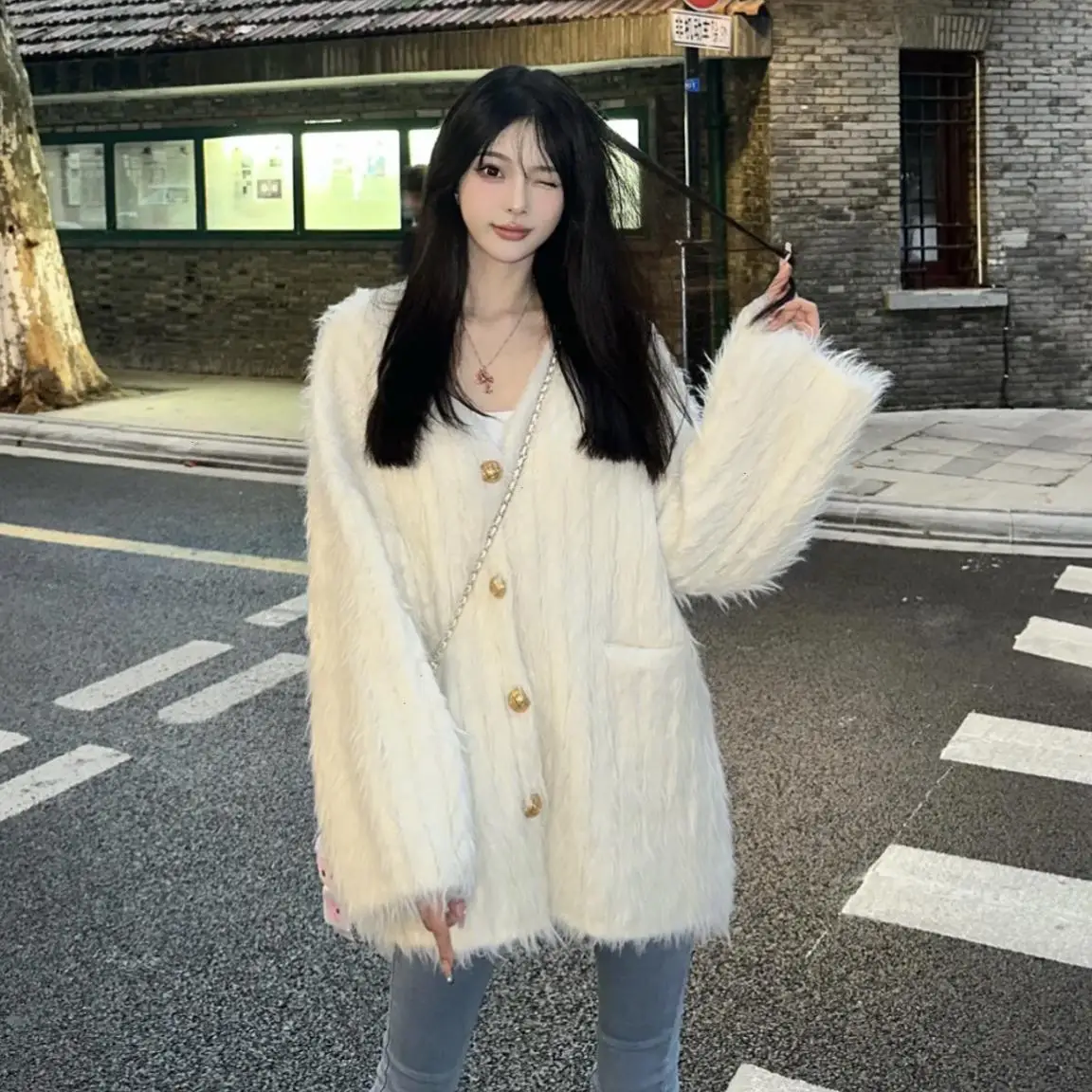 

Loose and Lazy Style Sweater Cardigan Jacket Women's Plush Thick White Knitted Top