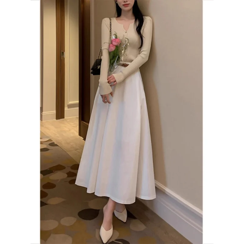 Big Hem Skirt Women2025Spring and Autumn New Popular High Waist CoveraLine Skirt Commuting Figure Flattering Medium Length Umbre