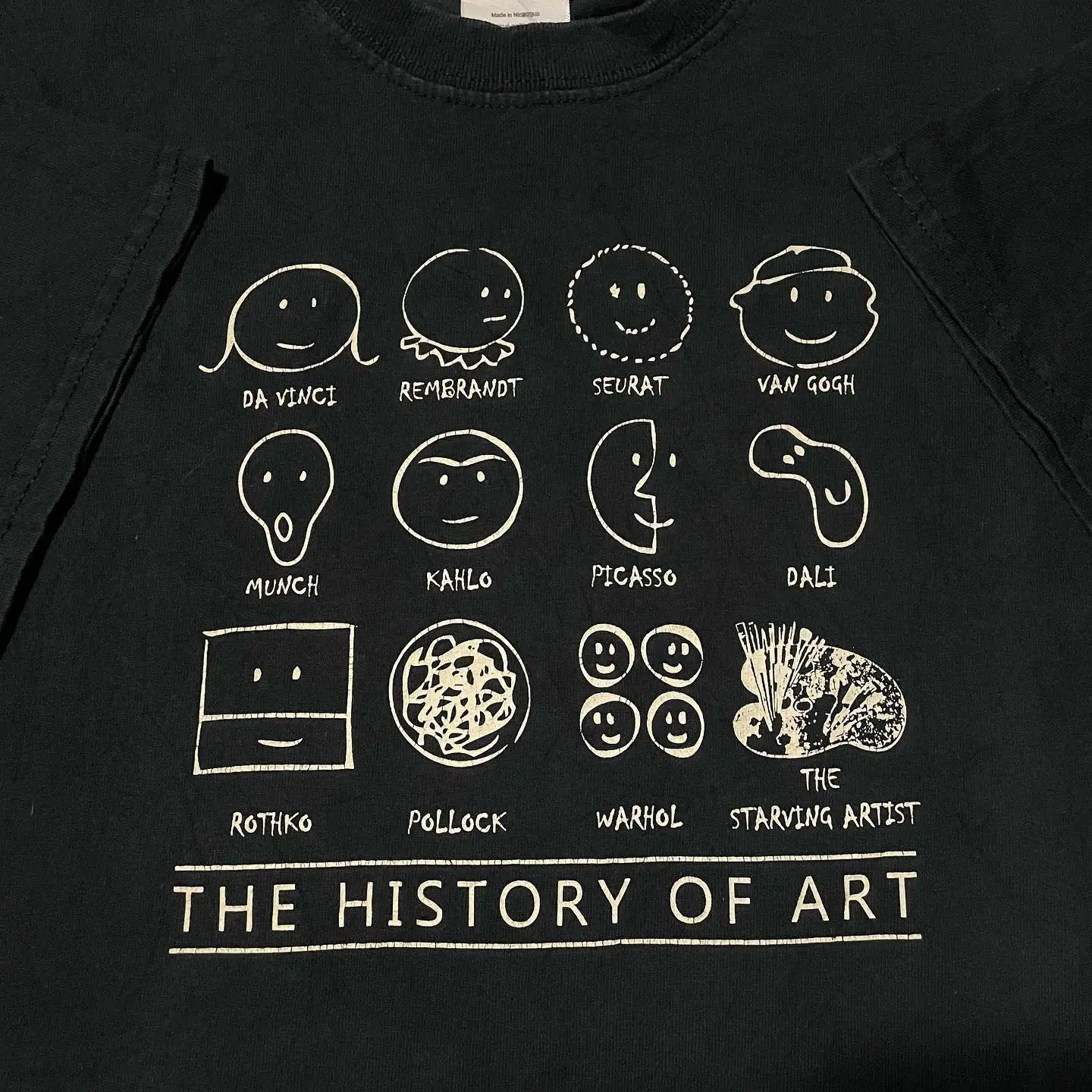Loose Fit Artist  Face Graffiti Creative Short Sleeve T-Shirt for Youth Breathable Cotton round Neck Minimalist Style