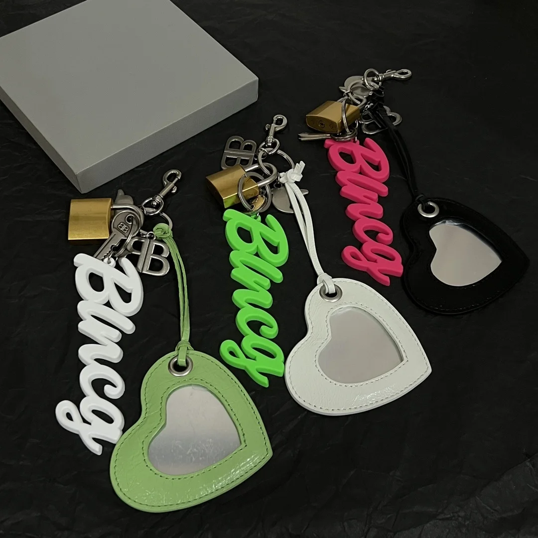 

Fashionable couple love letter keychain bag decoration