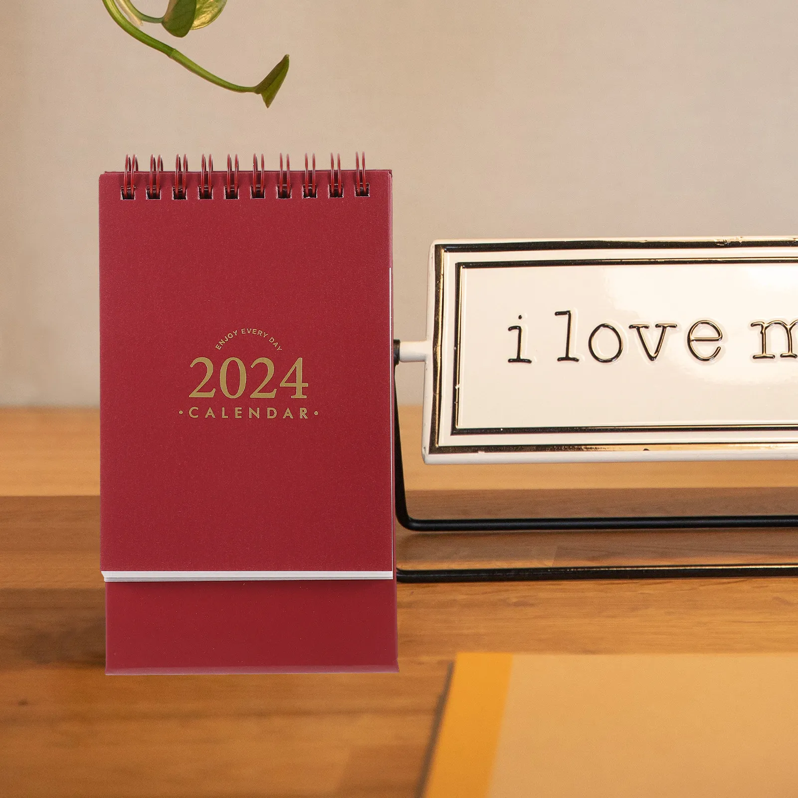 

Декоративный мини-календарь классического дизайна, аксессуар для офисного стола, настольный календарь-планировщик на 2024 год для дома и офиса