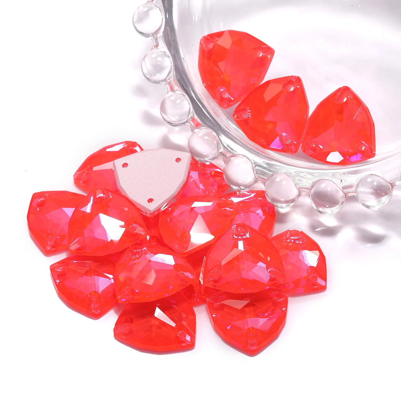

12X12MM 16X16MM 22X22MM Various Color Fat Triangle High Quality Glass Sewing Rhinestones Flatbase Crystal For Clothes Decoration