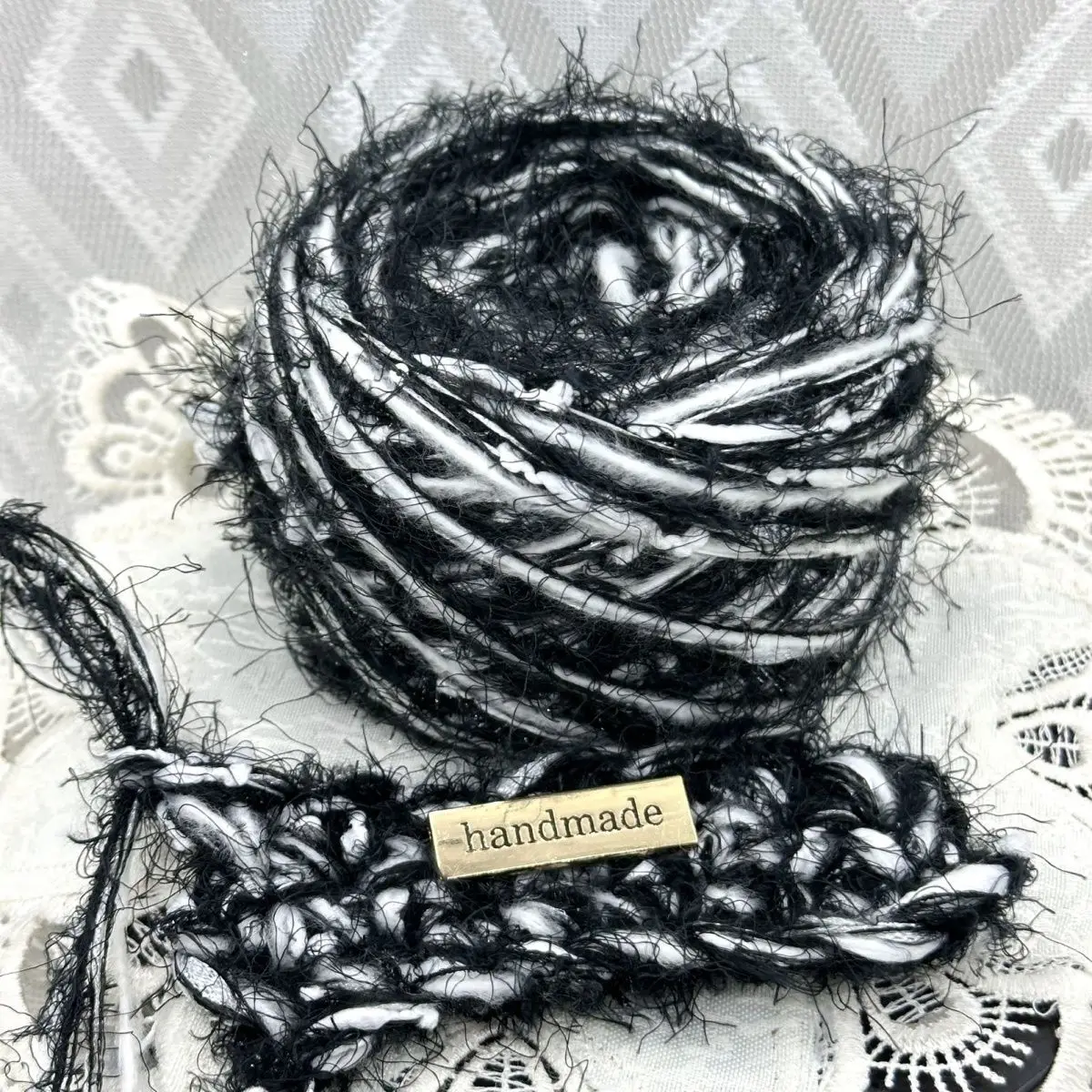 100g Handmade Mixed Thread New Black White Impression DIY Account Hand Rope Bag Scarf Hat Hair Clip Thread Knitting&Crocheting