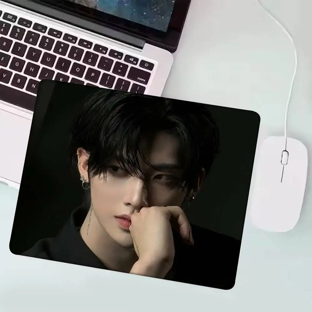 

1pc Singer R-Ricky Mousepad Small LockEdge For Gamers Computer Desk Pad Rectangular Anti-slip Rubber