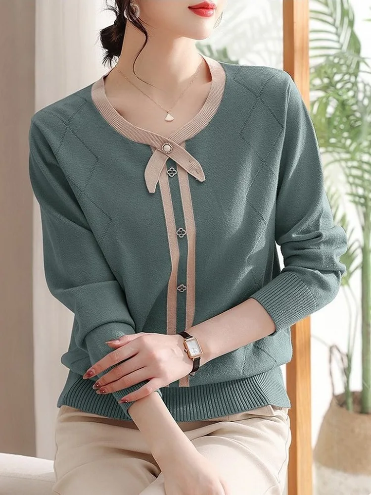 TuangBiang Autumn 2023 Rhinestone Button Bow Collar Pullover Winter Warm Loose Elegant Sweater Korean Women Fashion Knitted Tops