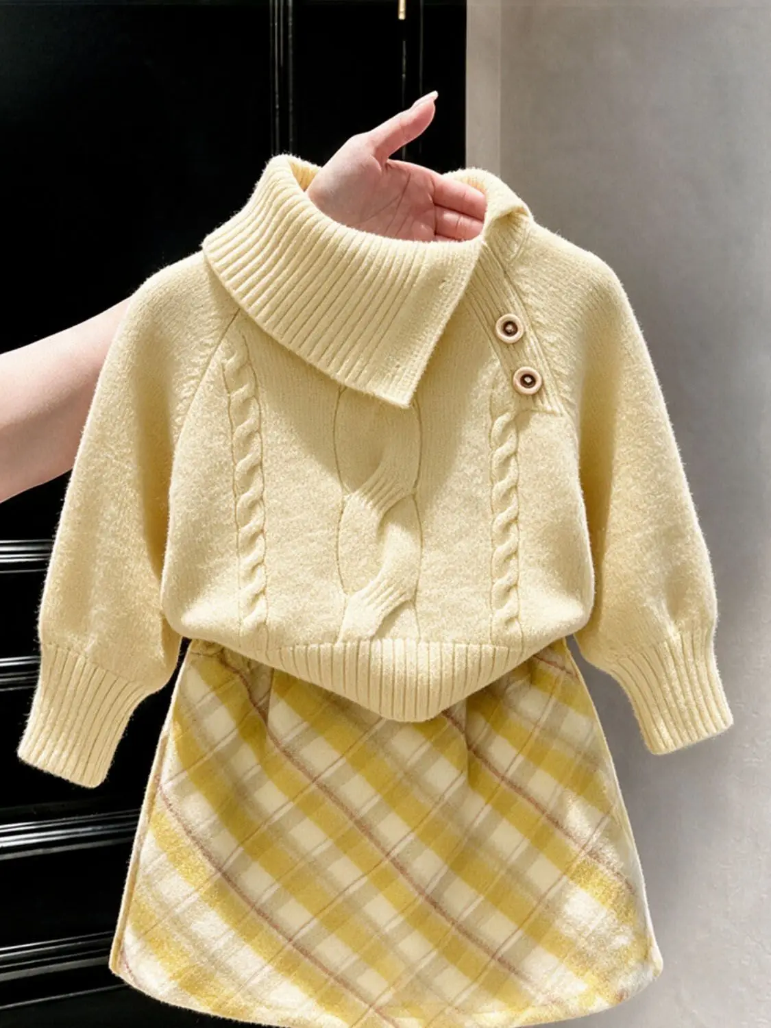 Girls' Set Spring and Autumn New Children's Milk Yellow Collar Knitted Sweater+Half Skirt Two Piece Set 6