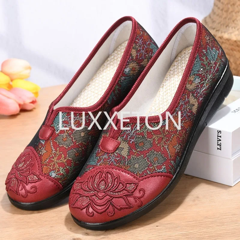 Women Flat Shoes 2024 Spring and Autumn New Fashion Comfortable and Breathable Soft Sole Women Casual Grandma Shoes ﻿