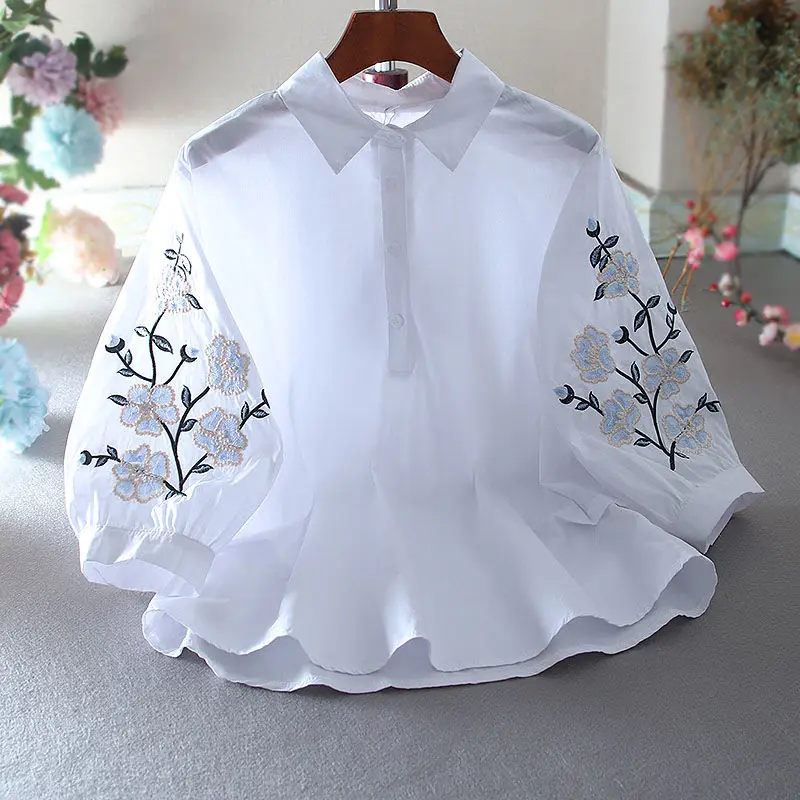 Summer Casual Embroidery Flower Loose Top Shirt New Fresh Literature and Art Lantern Sleeve Western Style Shirt Women\'s Top