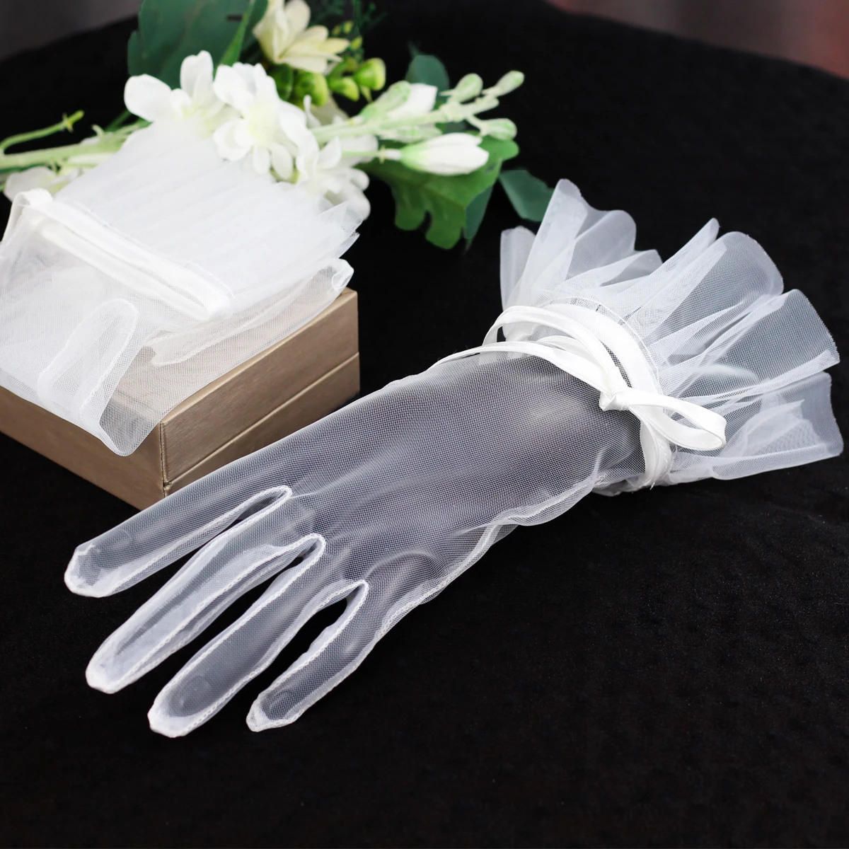 WG020 Elegant Wedding Bridal Short White Gloves Breathable Tulle Ribbon Bow Brides Bridesmaid Women Pageant Prom Handschuh