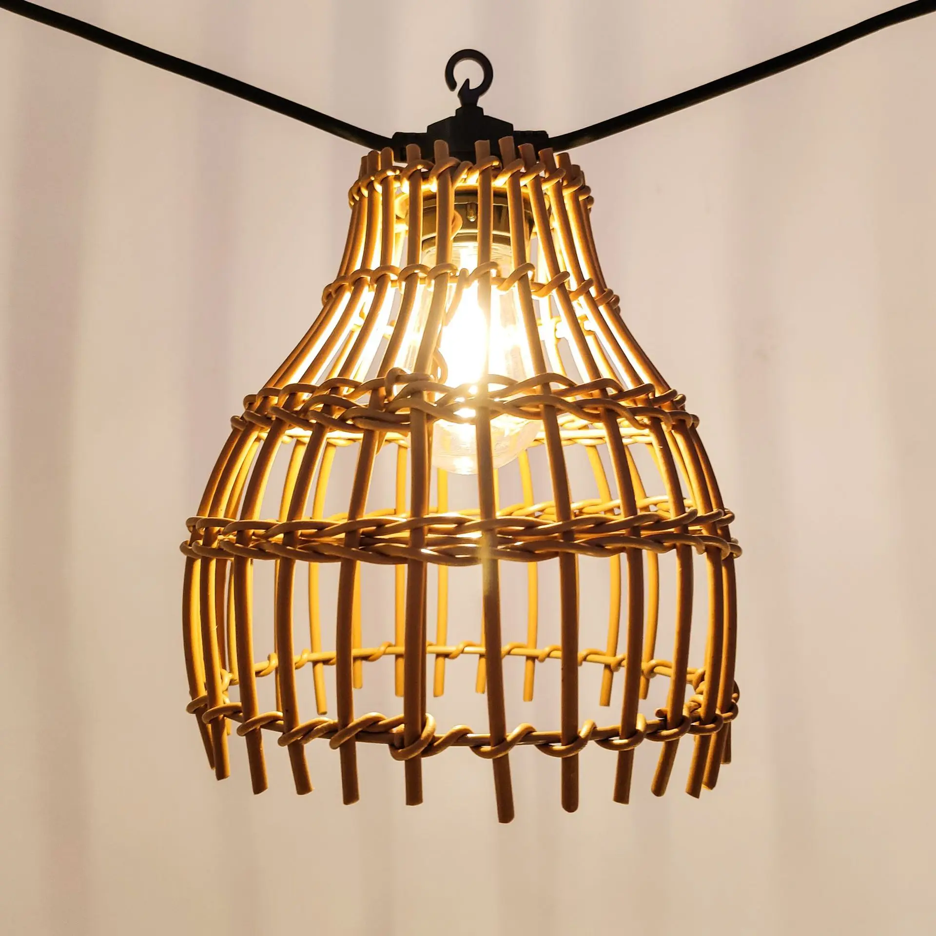 

Hand-woven rattan atmosphere pendant lamp shade waterproof bedroom living room camping study restaurant Chinese style lamp