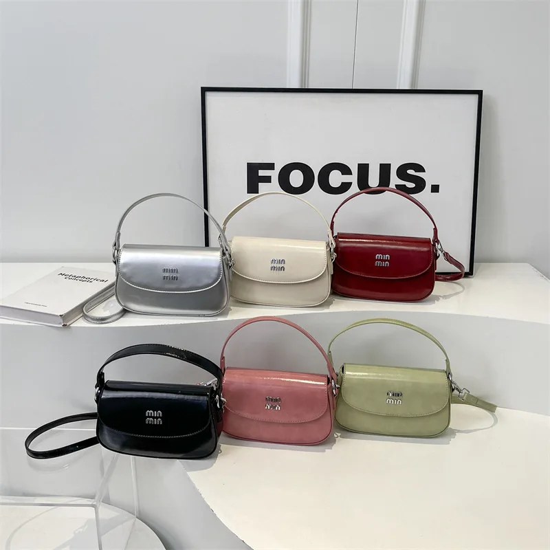 

2025 Big Capacity Work Tote for Professionals Spacious Laptop Bag Multi-functional Shoulder Crossbody, Lightweight Commuter Bag