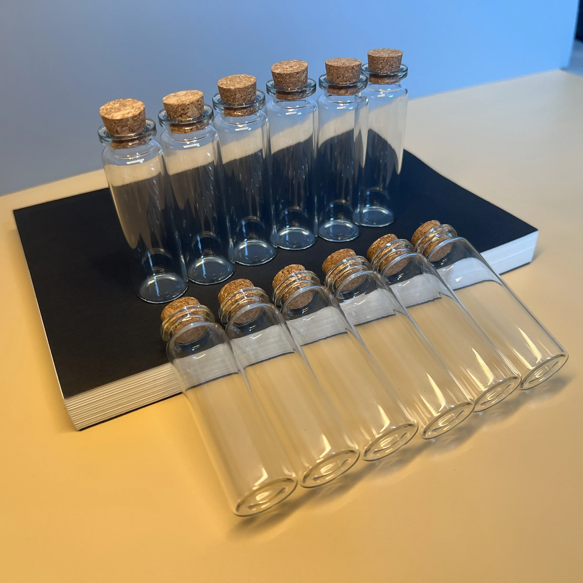 

50/100 PCS 15ml Mini Snap-Top Glass Bottles Cork Stoppers 22x70mm Tiny Clear Jars DIY Crafts Home Party Decor Wedding Favors