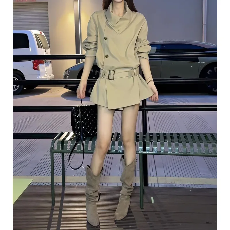 2025 Autumn New French-British Style Designed Khaki Short Slim-Fit Slimming Trench Coat for Women