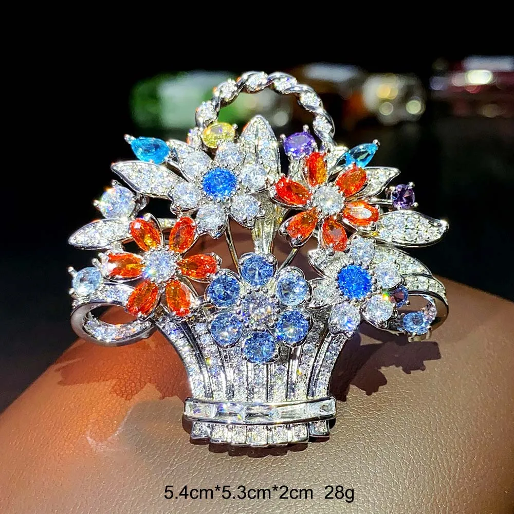 Luxury Elegant Floral Basket Brooch Exquisite Flower Pin Corsage Coat Sweater Blazer Jewelry Banquets Birthday Gifts for Women