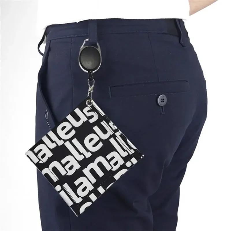 Toalla de Golf, limpiador de cabeza de palo de pelota de Golf, toalla de limpieza de pelota de Golf cuadrada Mini con hebilla de llavero retráctil, PU, resistente al agua, nuevo