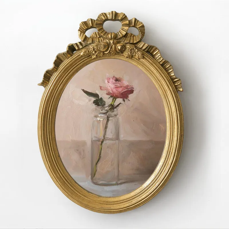 

European retro art flower decoration painting living room oval mural American light luxury niche vintage hanging painting