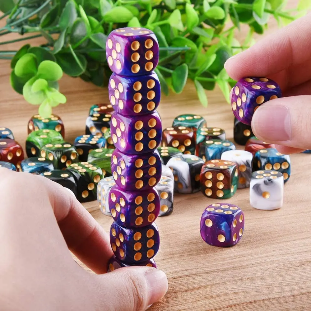 50/30/10Pcs 16mm 6 Sided Game Dice Set with Gold Pips Round Corner D6 Square Dice for Playing Board Teaching Math Game