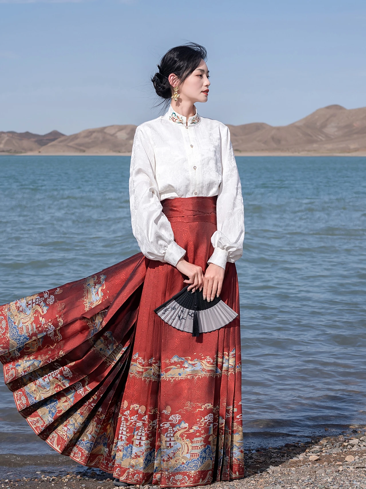 

Hanfu Skirt Chinese Style Mamianqun Ming Dynasty Dunhuang Imitation Makeup Flower Horse Face Skirt Commuting To Work Wearing