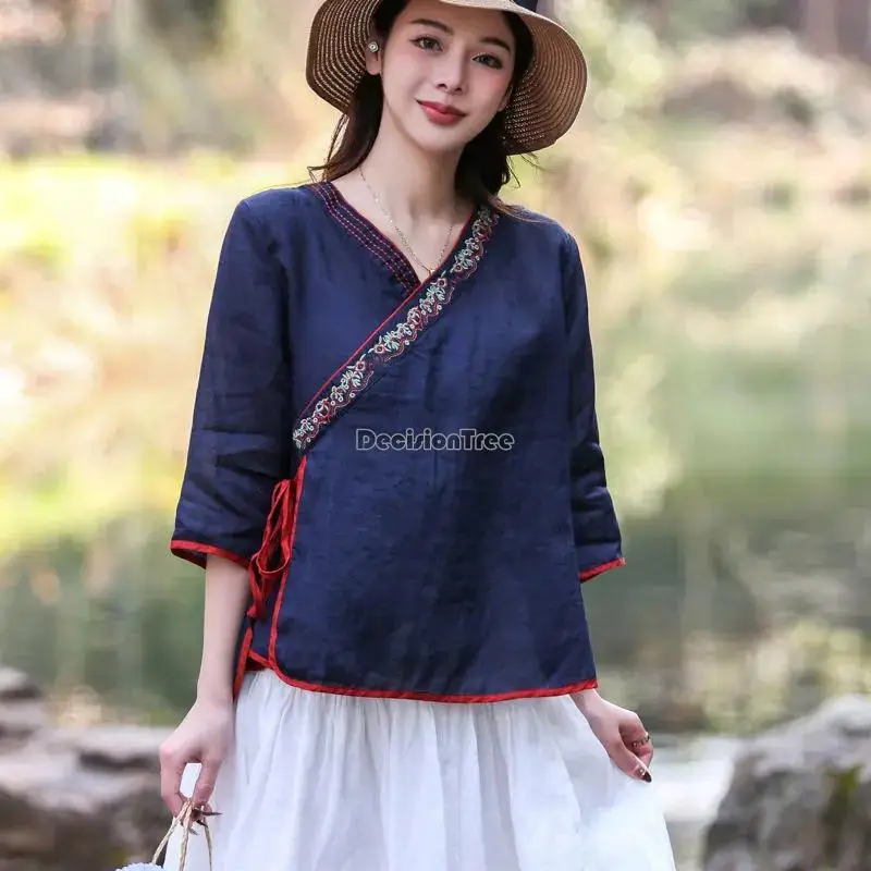 2026 Chinese women elegant blouse cotton linen embroidery ethnic style comfortable loose top comfortable oriental hanfu blouse