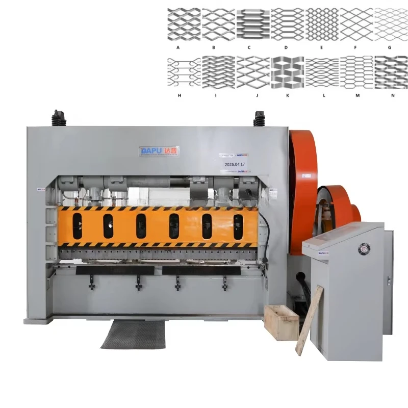 Macchina per la produzione di maglie di recinzione metallica espansa automatica con controllo PLC con componenti del nucleo dell'ingranaggio del cuscinetto del motore
