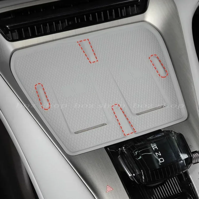 

Для DENZA N7 2024, беспроводная зарядная панель с центральным управлением, внутренняя нескользящая панель, специальные защитные аксессуары для модификации