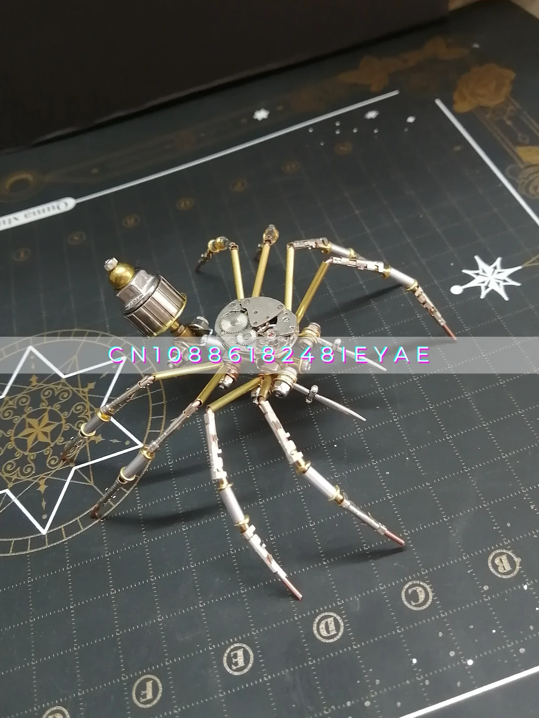 Steampunk Watch Movement Spider Metal Assembly Model 3D Three-dimensional Handmade DIY Creative Ornament Gift