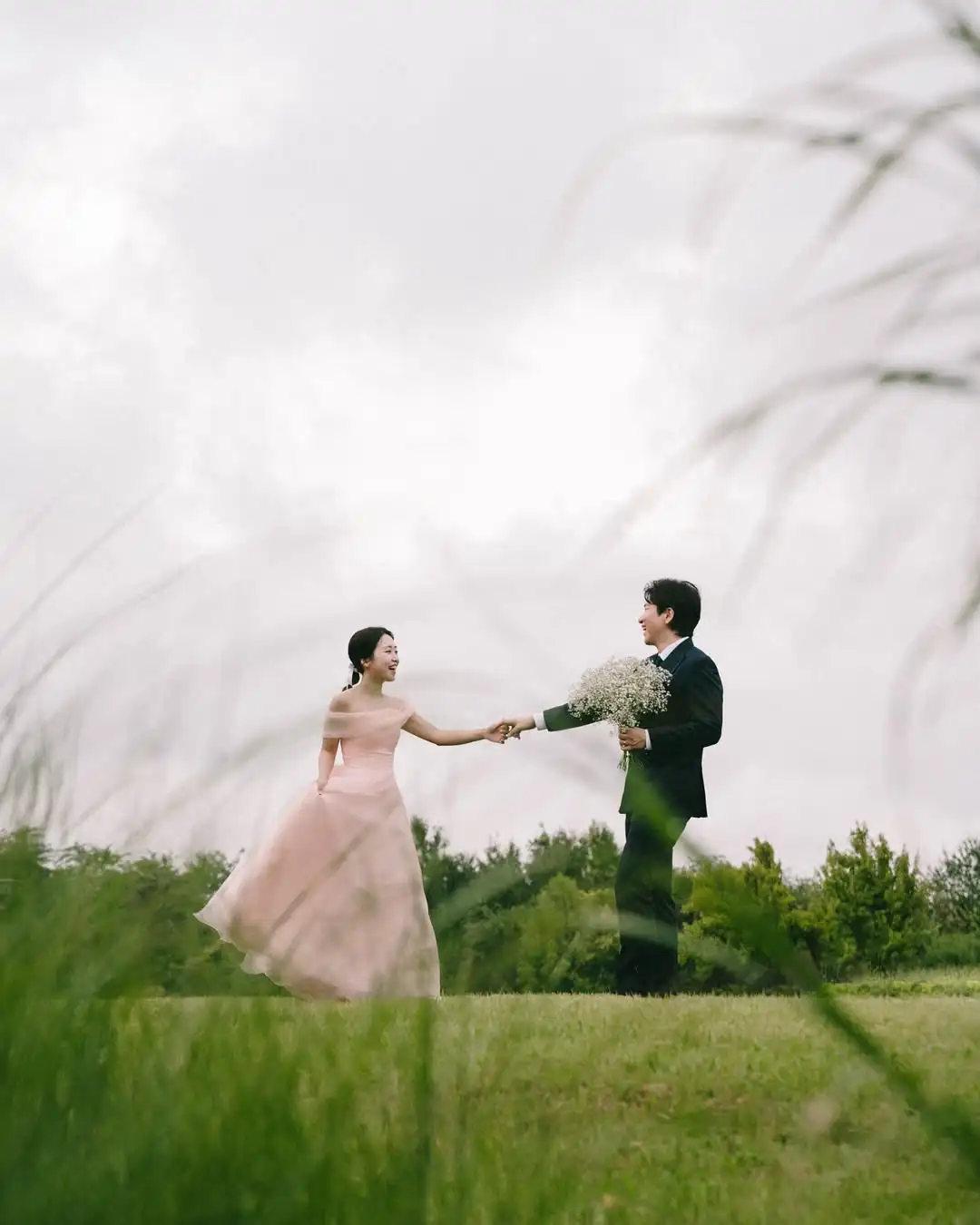 Giyu rose Simple a-ligne robes de soirée Organza épaules dénudées personnalisé corée Photoshoot grande taille parole longueur robe de mariée 2025