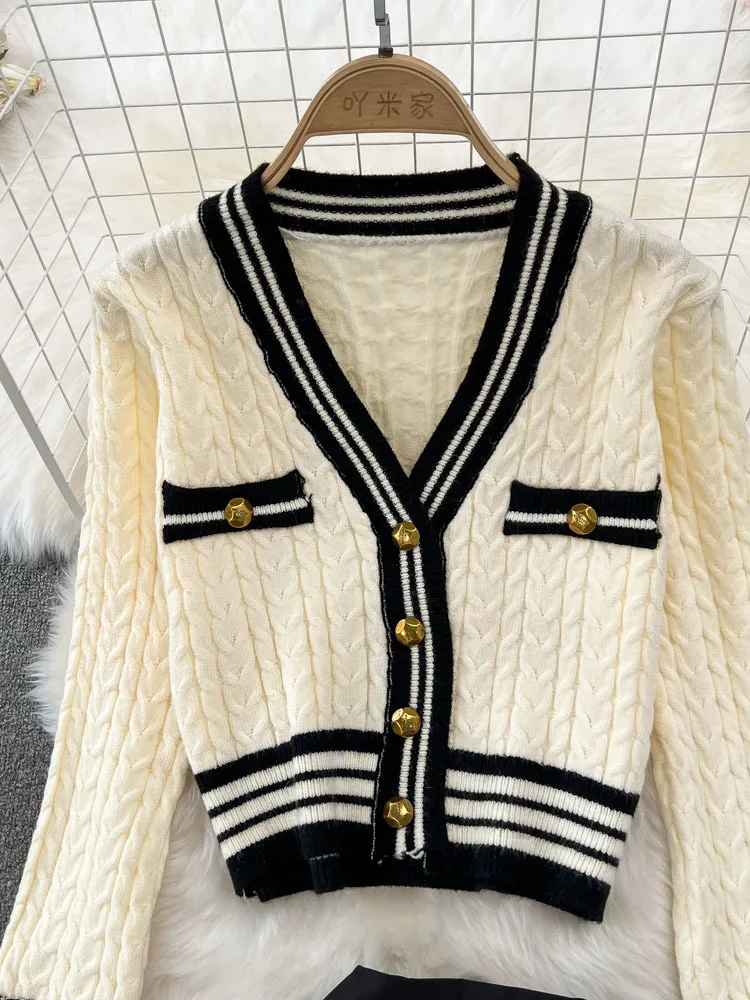 Fashion suit women\'s V-neck single breasted Fried Dough Twists sweater cardigan coat two-piece high waist skirt autumn