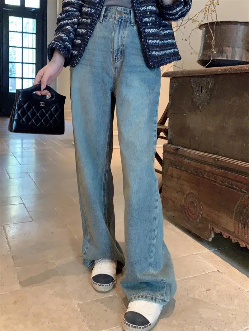 جينز نسائي فضفاض بتصميم عتيق باللون الأزرق الباهت لخريف 2024، بنطلون جينز كاجوال فضفاض بتصميم قديم الطراز