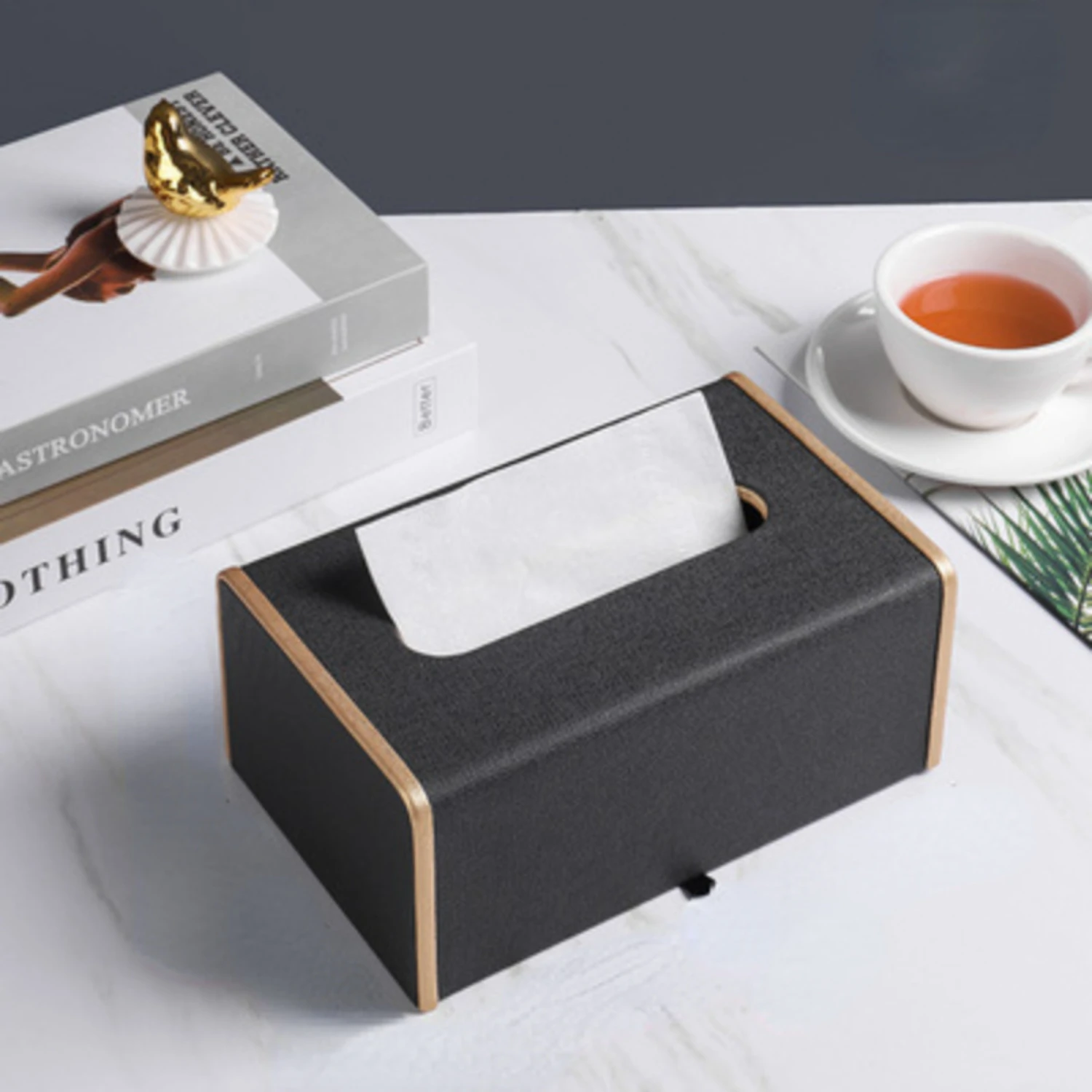 

Leather Square Tissue Holder Box with Multi-Functional Control for Living Room Bedroom - High-Quality Other