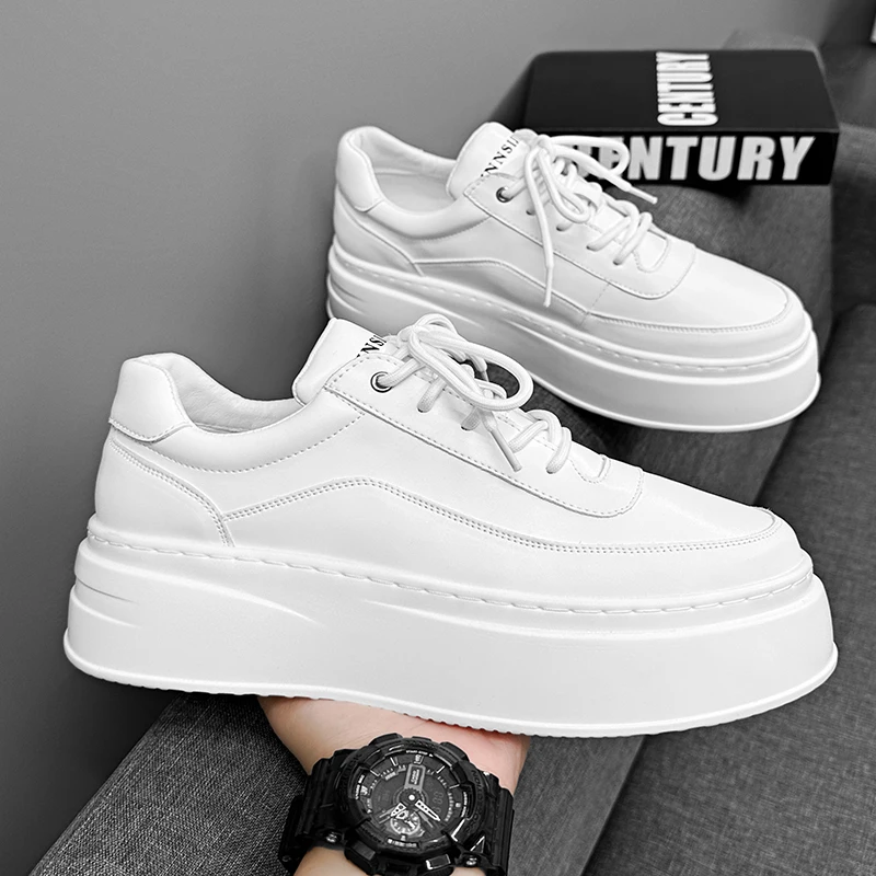 

Winter men's comfortable sports shoes with waterproof and non slip leather surface, outdoor running men's shoes, wear-resistant