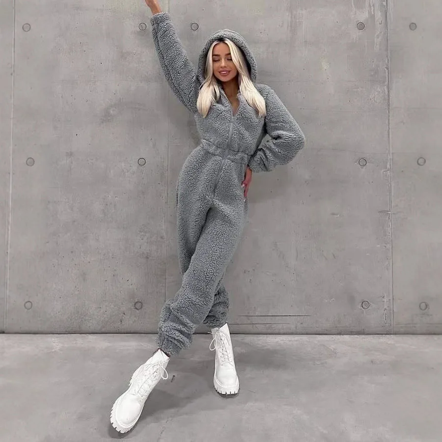 ชุดบอดี้สูทผู้หญิง ผ้ามันวาว หรูหรา ระยิบระยับ วิบวับ ประกายเงา เมทัลลิก เหมาะสำหรับงานเทศกาล ไนต์คลับ เวทีเต้นรำ ปาร์ตี้ยามค่ำคืน เซ็กซี่