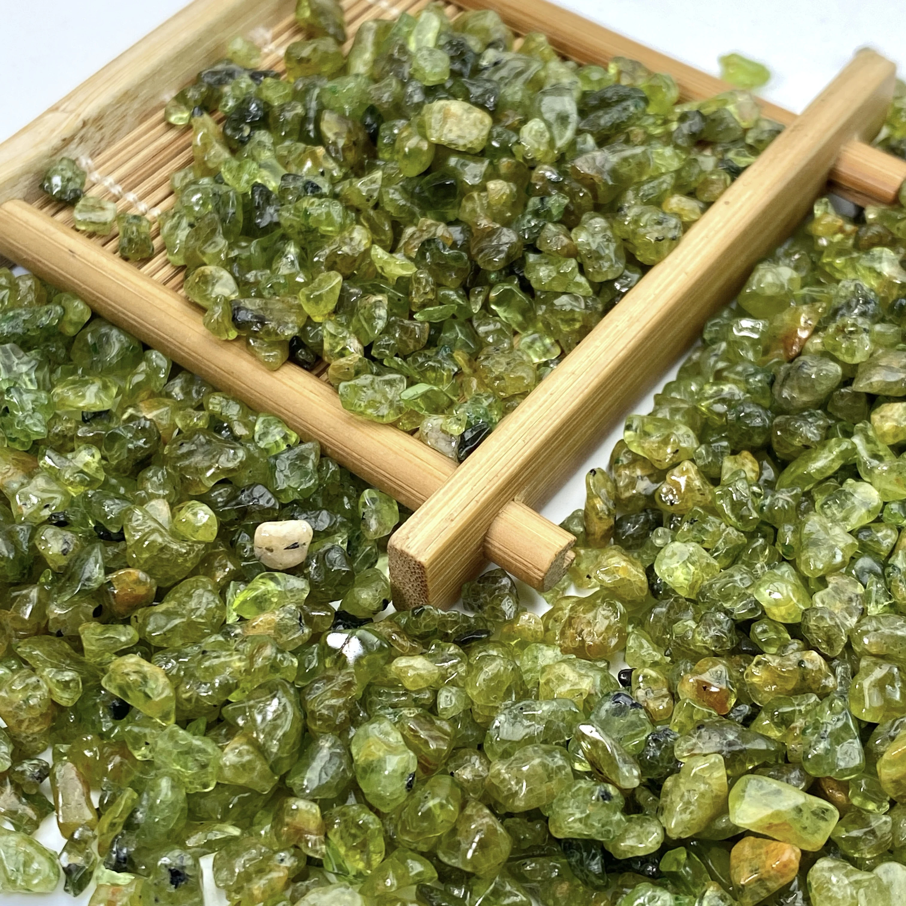 50g/100g 1-5mm Peridot Chips S - огляд і ціна Aquarium Fish Store