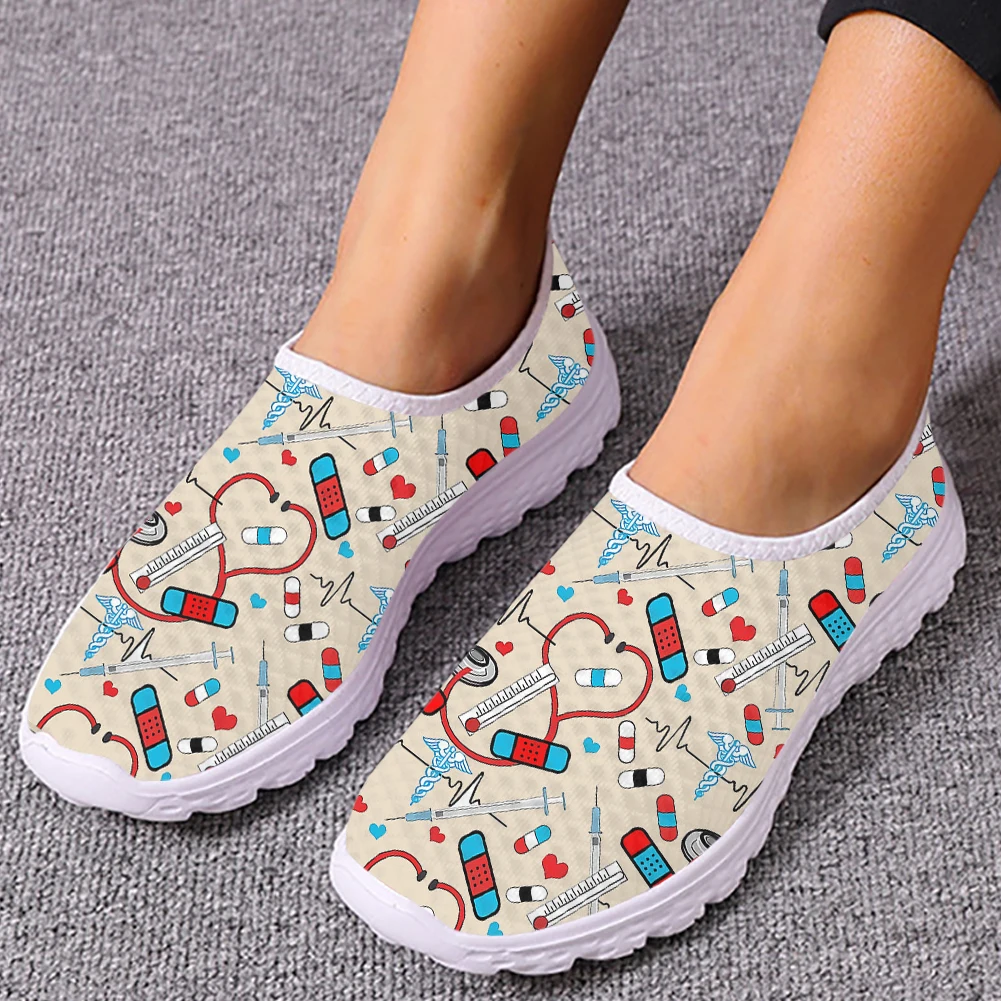 INSTANTARTS 2023 Nursing Shoes Stethoscope Medical Supplies Pattern Women\'s Non-Slip Flat Shoes Summer Breathable Mesh Sneakers