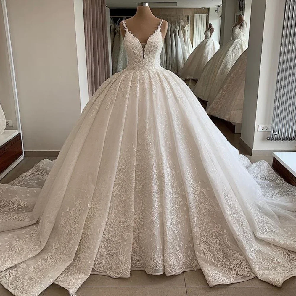 Customized Spaghetti Strap Lace Appliques Wedding Dresses Robe De Mariee Marriage Puffy Ladies Luxurious Plus Size Bridal Gown