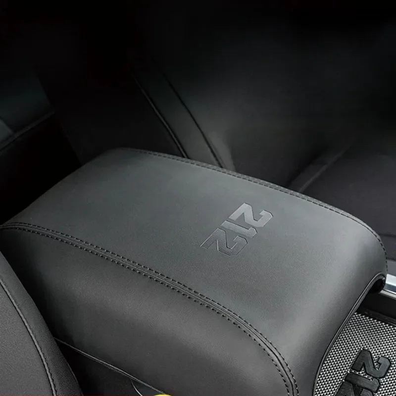 For BAW 212 BAIC 212 T01 2024-2026. Storage and Organization for Center Consoles armrest box cover  Automotive Parts