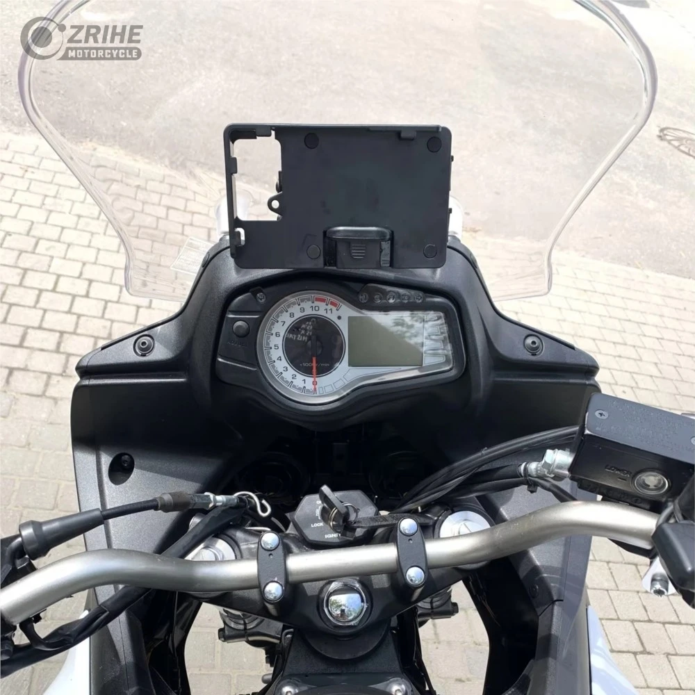 For SUZUKI V-Strom DL 1000 650 XT VStrom 2017-2020 2022 2022 2021 2020 USB Charger Mobile Phone Holder Stand Navigation Bracket