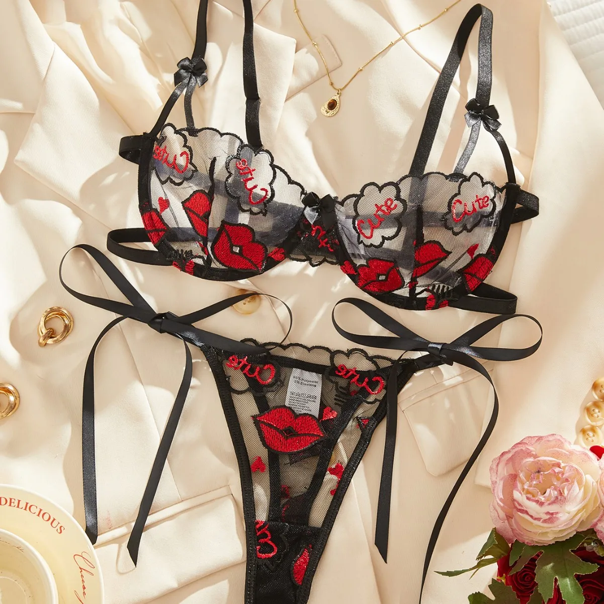 

Fantasy Erotic Lingerie Mesh Underwear Women Set Sexy Lingerie Red Lip Embroidery See Through Lingerie Female Ultra Thin Bra Set