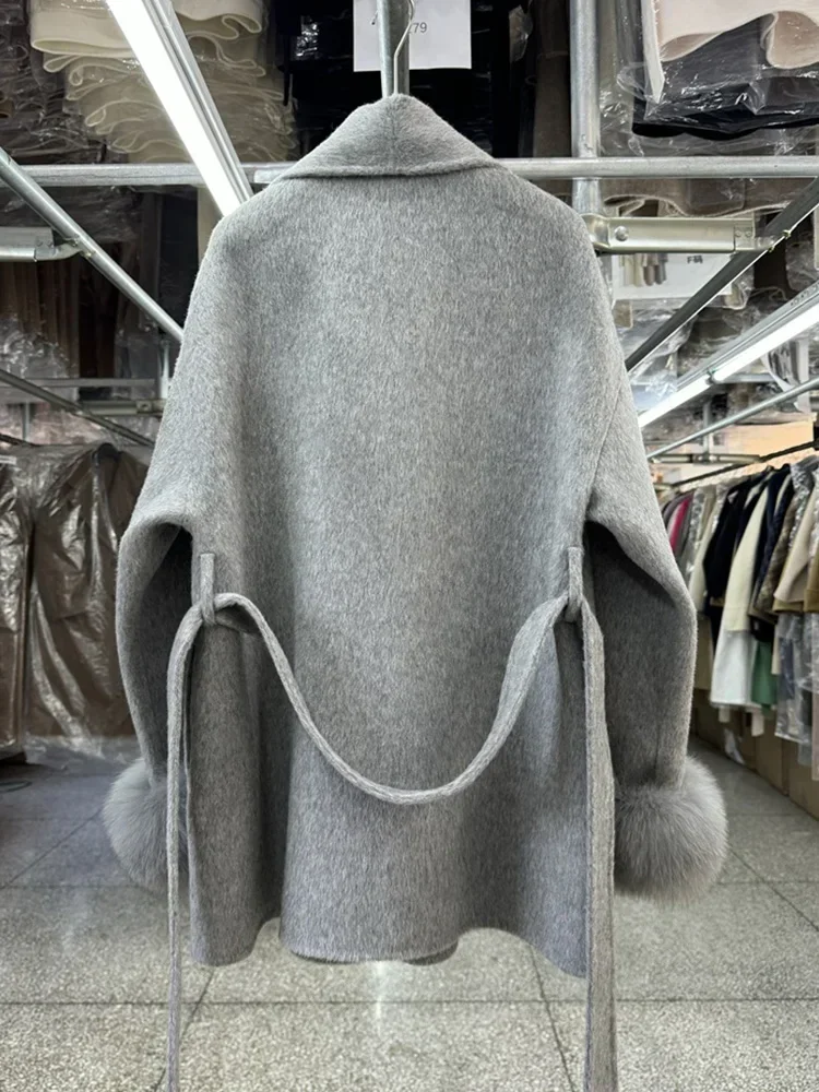 جديد الطبيعية الثعلب الفراء سميكة الوجهين معطف الصوف الإناث قصيرة الخريف الشتاء فضفاض الدانتيل متابعة المعاطف الصوفية النساء معاطف الموضة