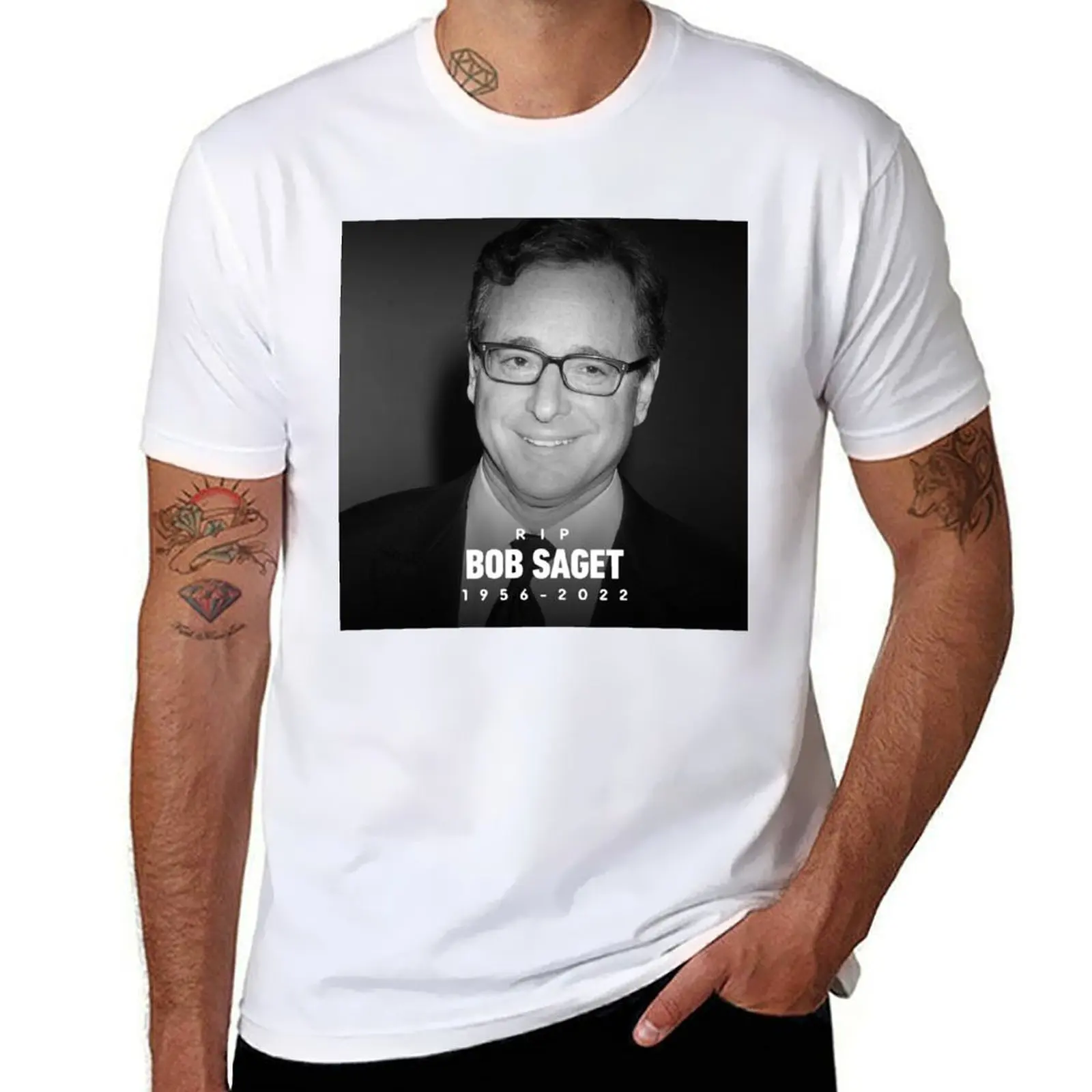 

Bob saget - rip Bob saget - Bob saget autograph T-Shirt t shirts for man slim fit man t shirt luxury T-Shirt