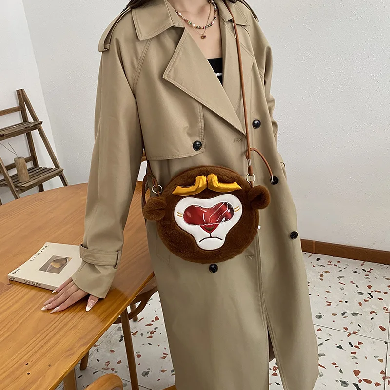 Wukong Plüsch-Umhängetasche, lässiger Reißverschluss, einfache Umhängetasche, mythischer Affenkönig, Reise in den Westen, Spiel im chinesischen Qitian-Stil