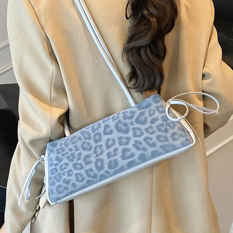 

Lace-up Bow Leopard French Underarm Bags for Women Summer New Fashion Rectangle Crossbody Bag Versatile Commute One Shoulder Bag