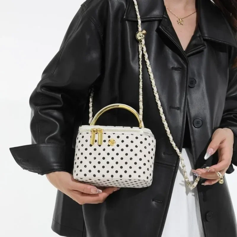 

Chic Solid Color Tote Luxury Designer Diaper Bag For Women Elegant Leather Crossbody Bag Stylish Fashion