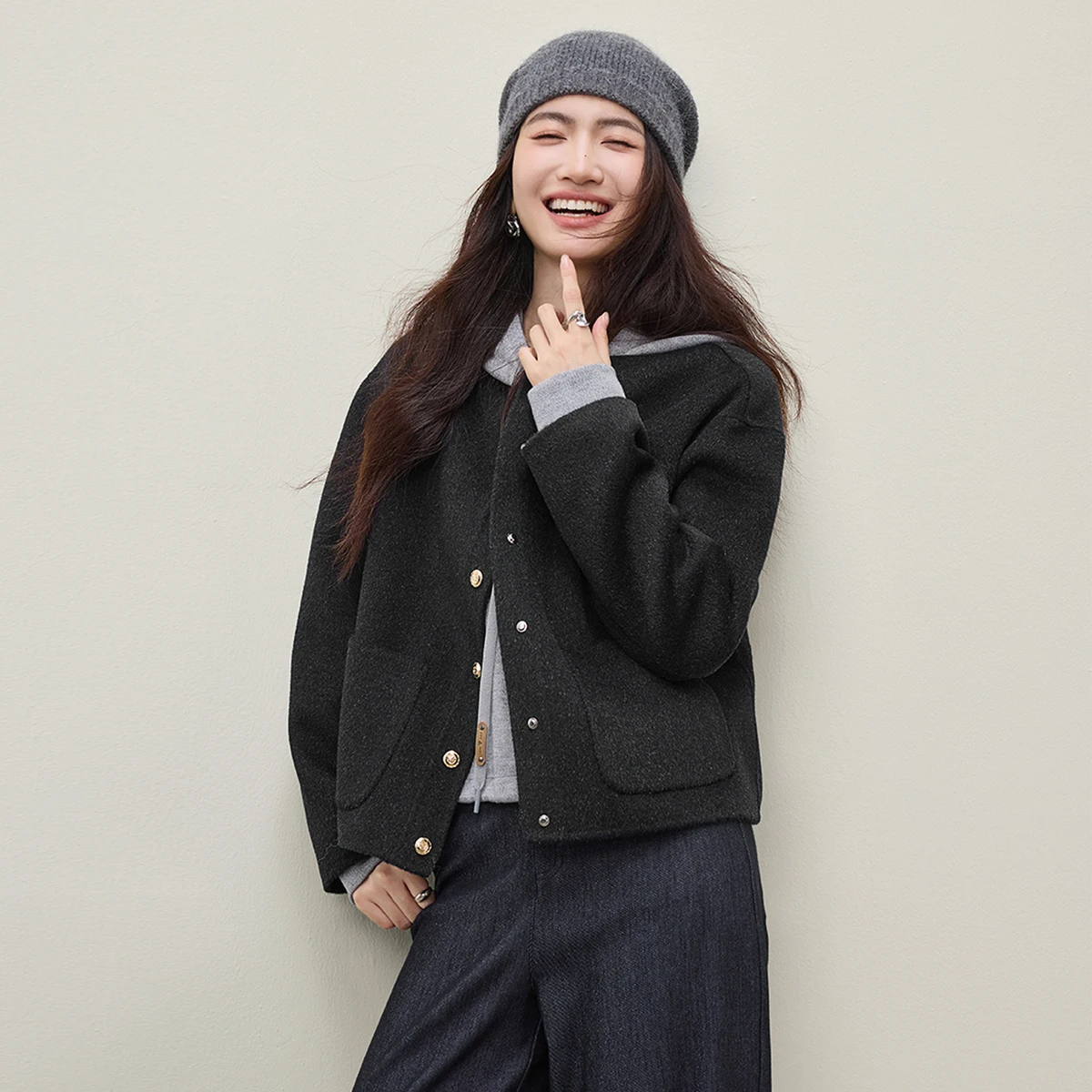 

SENTUBILA Women's 100% Wool Winter Jacket 2025 Office Lady Round Neck Long Sleeve Pockets Wool Coats Woman Clothing W54OG3692X