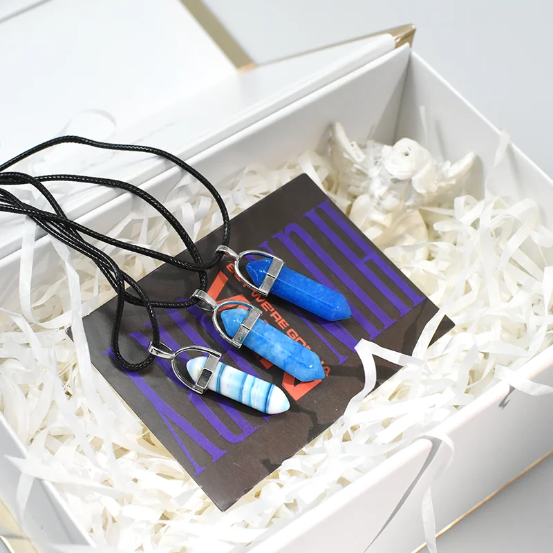 

Artificial Gemstones Metal Inlays Geometric Cuts Artificial Stones Leather Rope Chains Pendant Necklaces